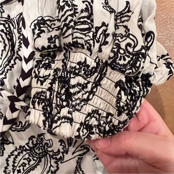 Alice + Olivia Lilian Embroidered Black & White Dress - Picture 7 of 7